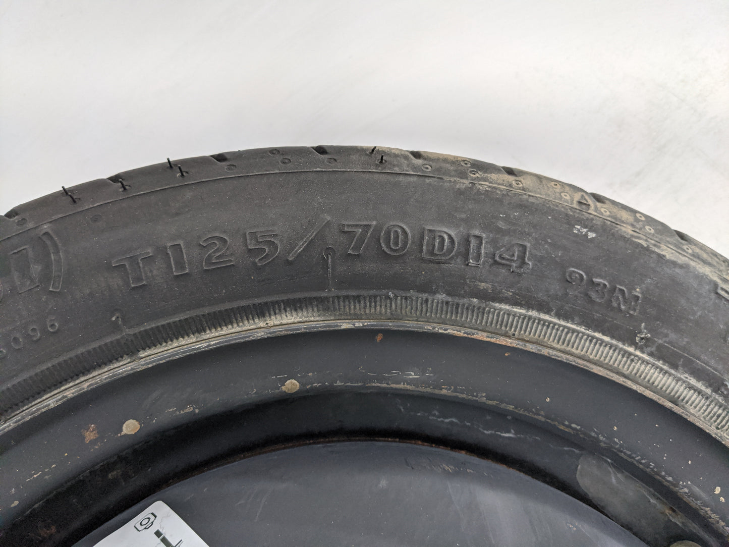 2000-2003 Dodge Neon Spare Donut Tire Wheel Rim Oem - Oemusedautoparts1.com