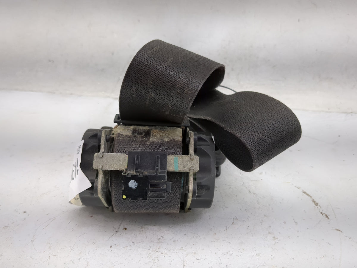 2002-2005 Dodge Neon Driver Front Seatbelt Retractor - Oemusedautoparts1.com