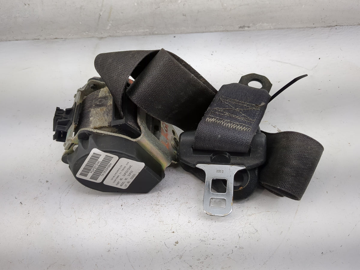 2002-2005 Dodge Neon Driver Front Seatbelt Retractor - Oemusedautoparts1.com