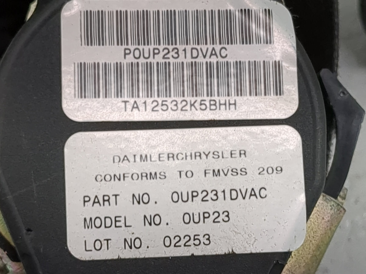 2002-2005 Dodge Neon Driver Front Seatbelt Retractor - Oemusedautoparts1.com