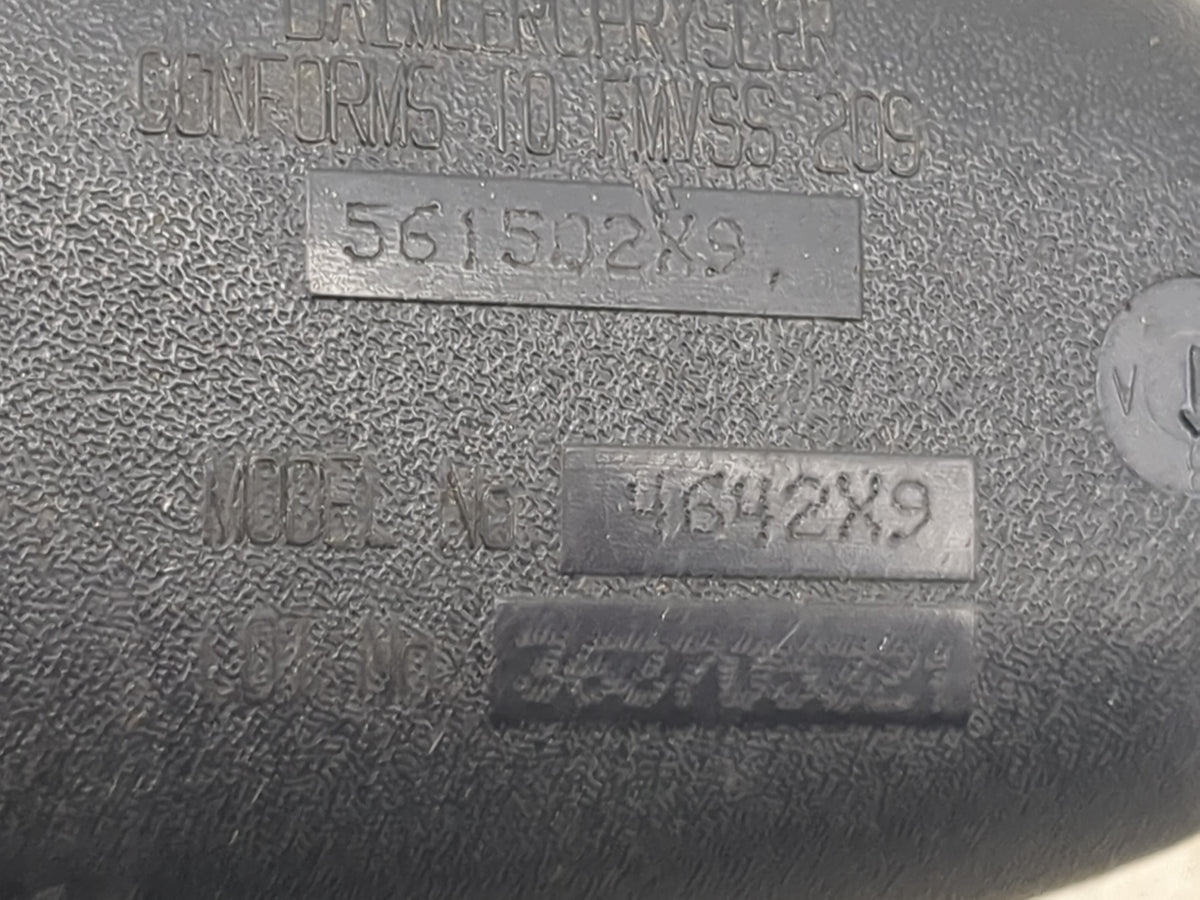 2002-2005 Dodge Neon Passenger Front Seatbelt Buckle - Oemusedautoparts1.com
