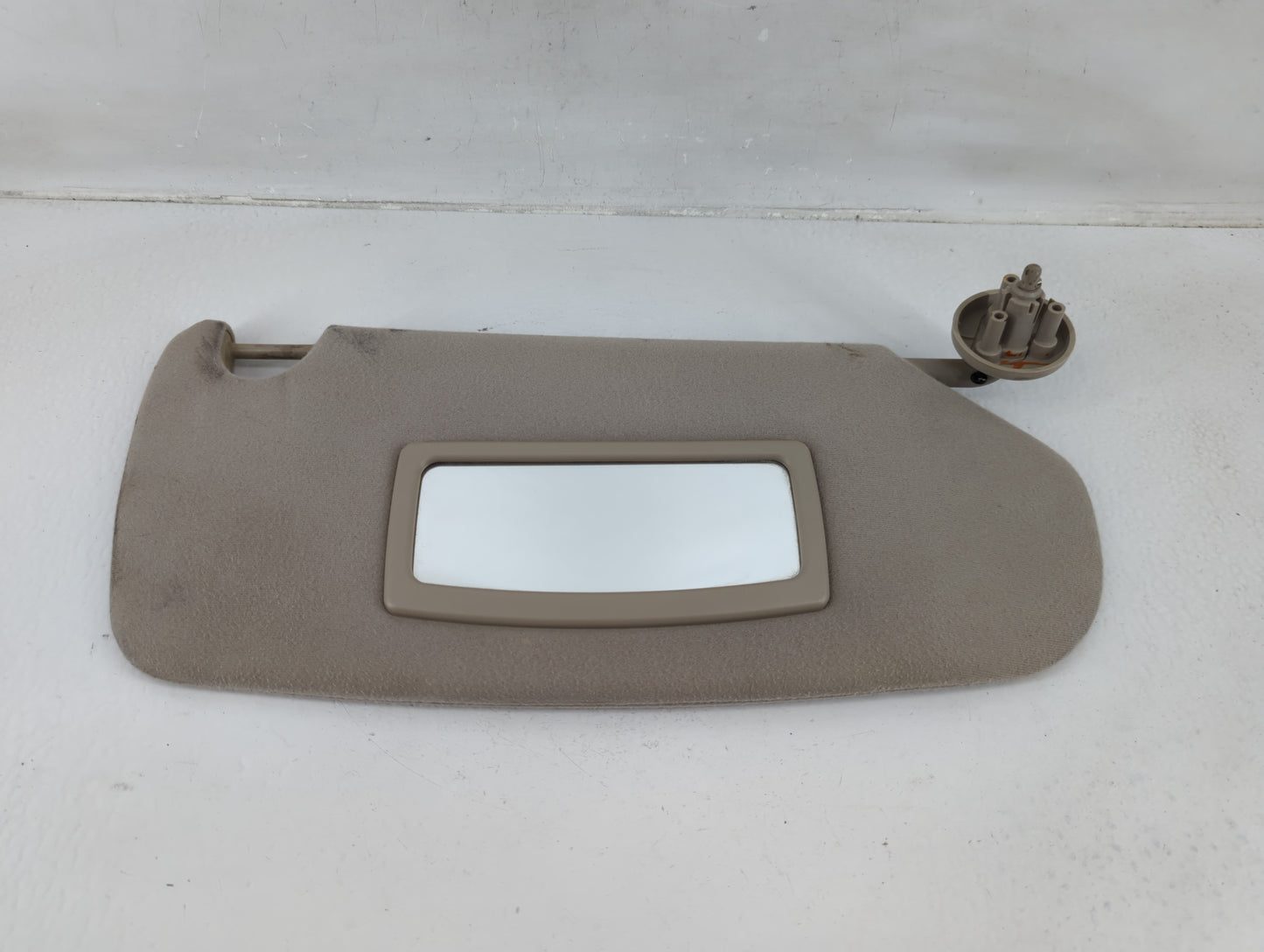2002-2005 Dodge Ram 1500 Sun Visor Shade Replacement Passenger Right Mirror Fits Fits 2002 2003 2004 2005 OEM Used Auto Part