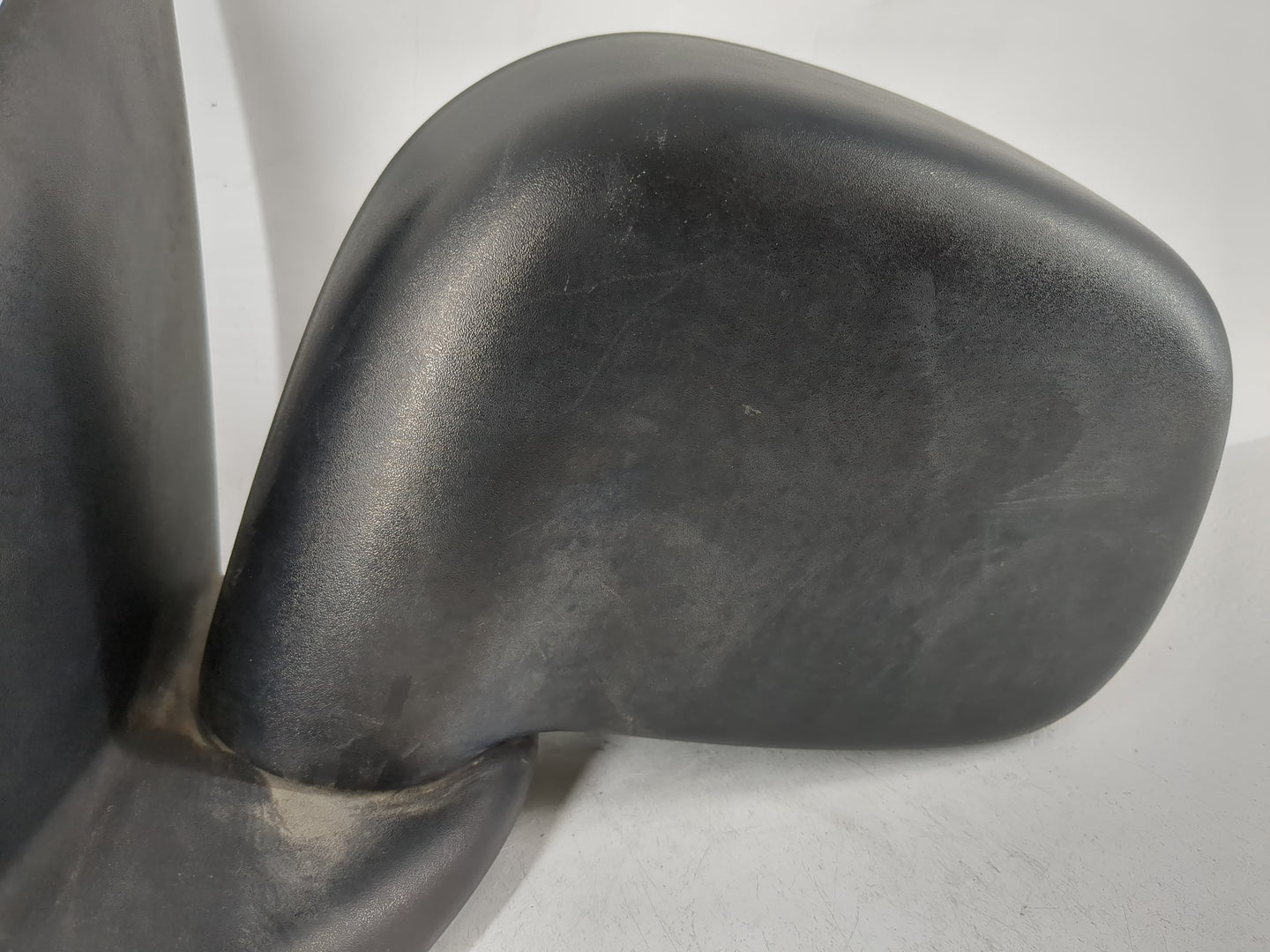2002-2008 Dodge Ram 1500 Driver Side View Mirror - Left Door Mirror OEM Used - Oemusedautoparts1.com
