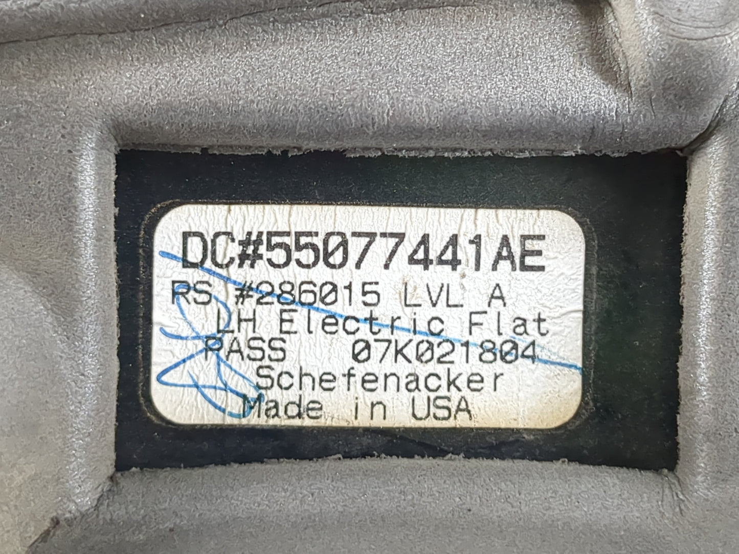 2002-2008 Dodge Ram 1500 Driver Side View Mirror - Left Door Mirror OEM Used - Oemusedautoparts1.com