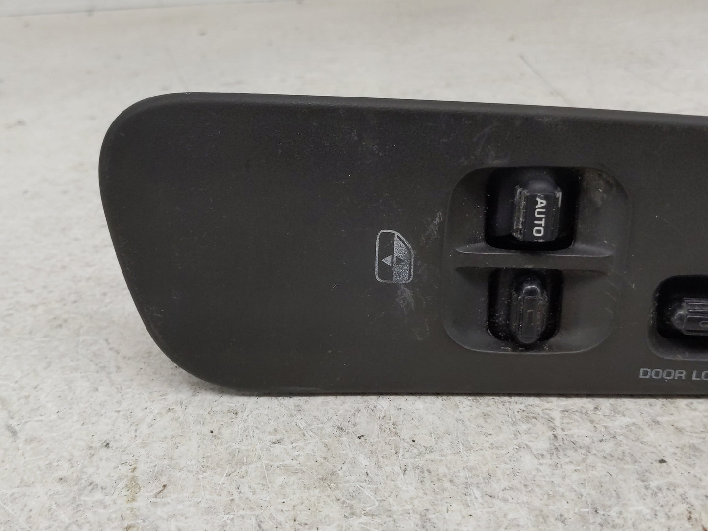 2003-2004 Dodge Ram 1500 Master Power Window Switch Replacement Driver Side Left P/N:5JZ711DVAA Fits Fits 2003 2004 OEM Used