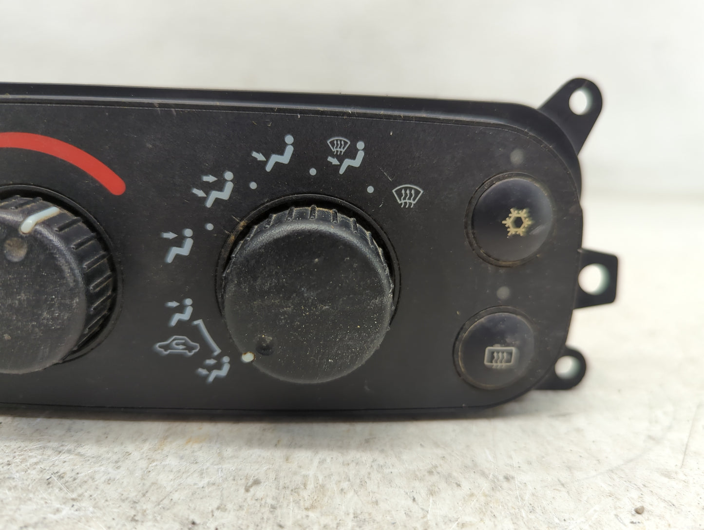 2003-2005 Dodge Ram 1500 Climate Control Module Temperature AC/Heater Replacement P/N:P55056321AC P55056321AD Fits OEM Used 
