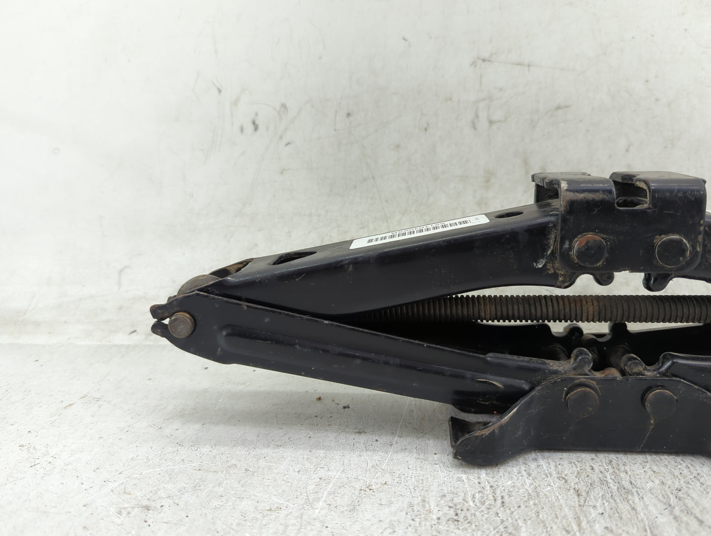 2003 Dodge Ram 1500 Spare Scissor Car Jack - Oemusedautoparts1.com