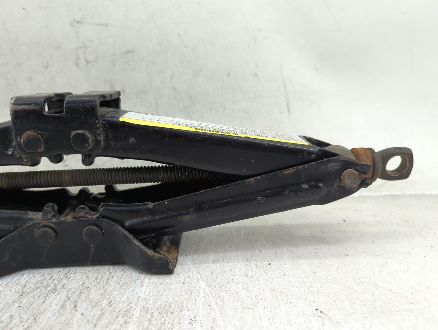 2003 Dodge Ram 1500 Spare Scissor Car Jack - Oemusedautoparts1.com