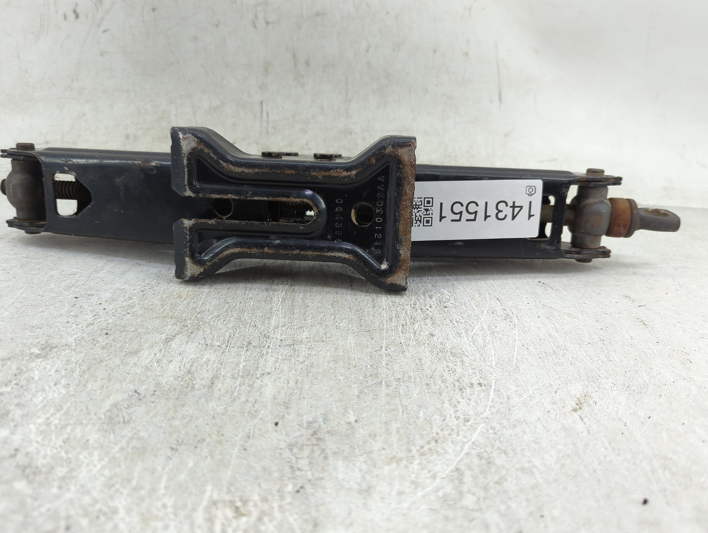 2003 Dodge Ram 1500 Spare Scissor Car Jack - Oemusedautoparts1.com