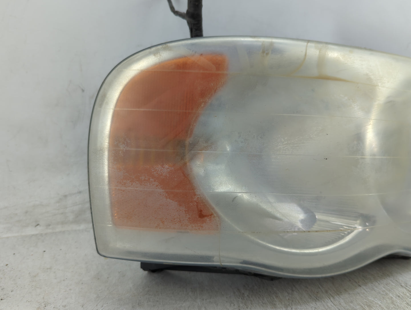 2002-2005 Dodge Ram 1500 Passenger Right Oem Head Light Headlight Lamp - Oemusedautoparts1.com