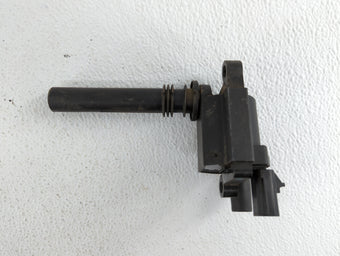 compare product 2003-2005 Dodge Ram 1500 Ignition Coil Igniter Pack