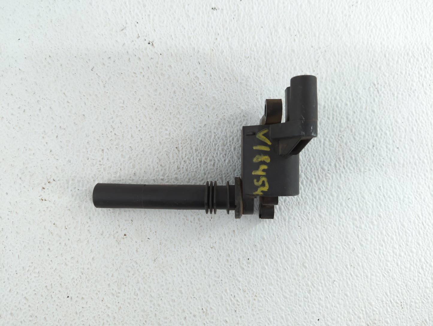 2003-2005 Dodge Ram 1500 Ignition Coil Igniter Pack - Oemusedautoparts1.com