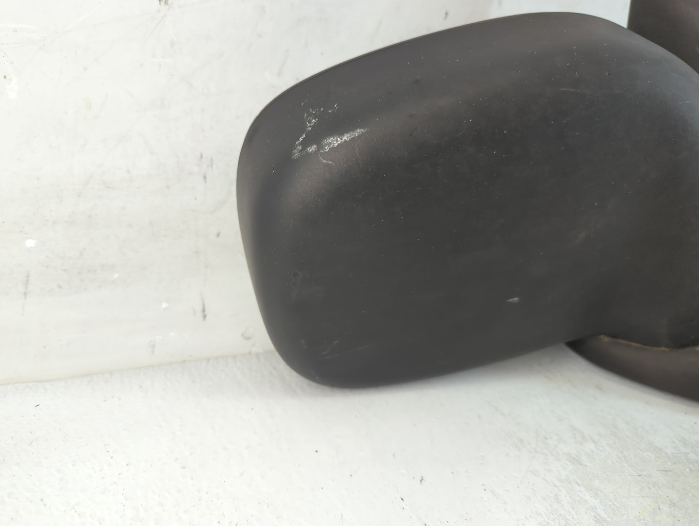 2002-2008 Dodge Ram 1500 Passenger Right Side View Manual Door Mirror - Oemusedautoparts1.com