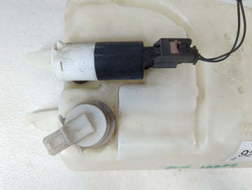 2003-2004 Dodge Ram 1500 Windshield Washer Fluid Reservoir Bottle Oem