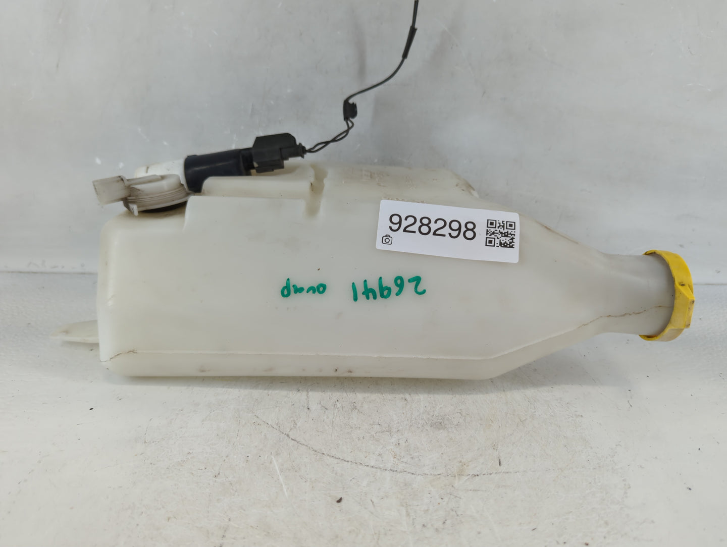 2003-2004 Dodge Ram 1500 Windshield Washer Fluid Reservoir Bottle Oem - Oemusedautoparts1.com