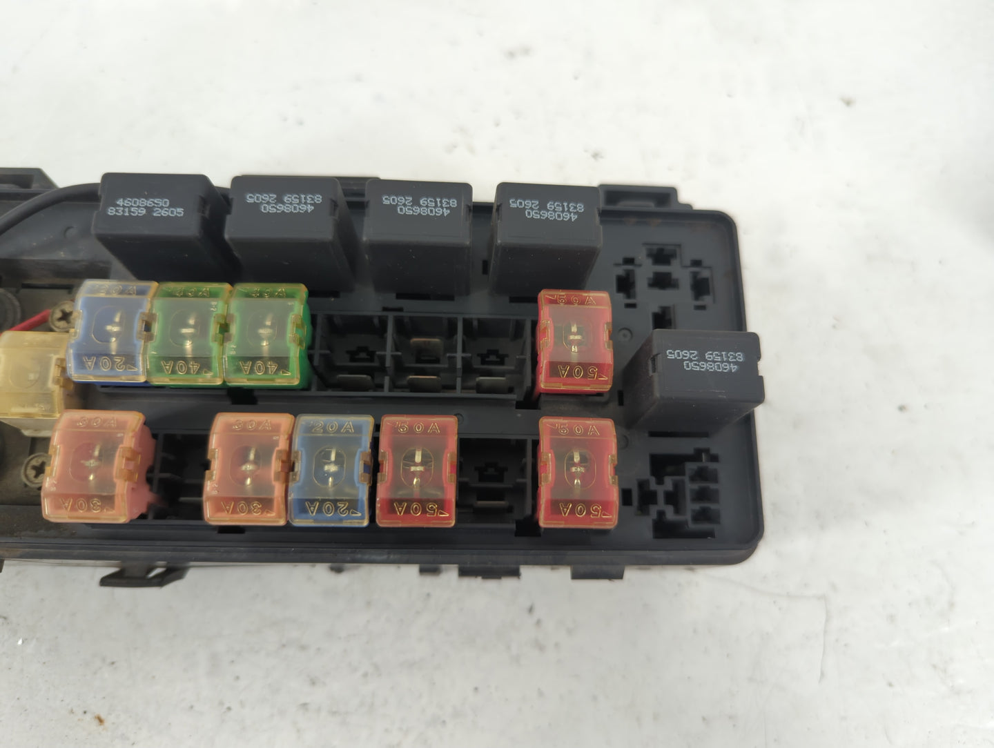 2003 Dodge Ram 1500 Van Fusebox Fuse Box Panel Relay Module P/N:56038448 83159 2605 Fits OEM Used Auto Parts - Oemusedautopa