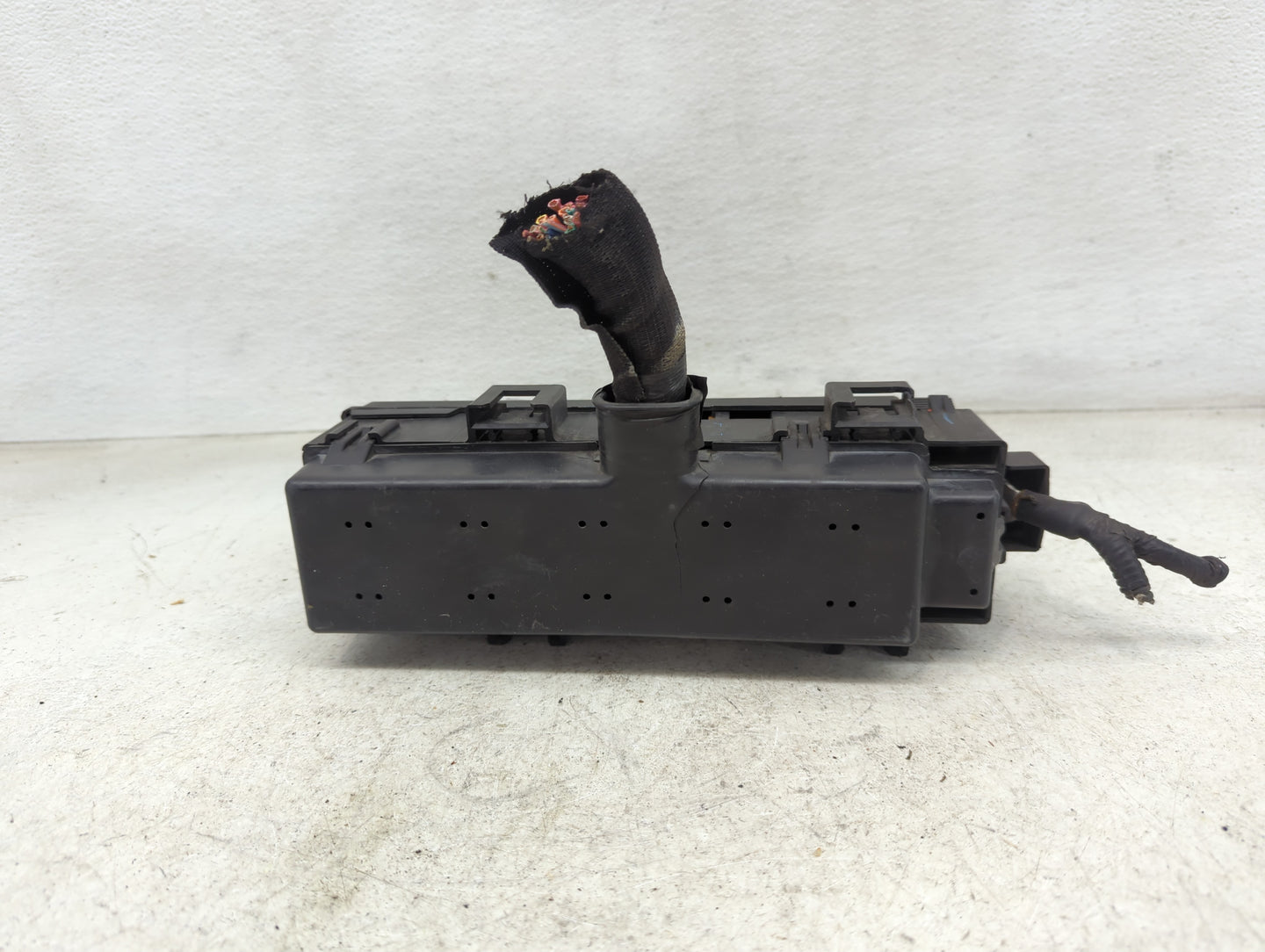 2003 Dodge Ram 1500 Van Fusebox Fuse Box Panel Relay Module P/N:4671168E 72472V Fits Fits 2002 OEM Used Auto Parts - Oemused