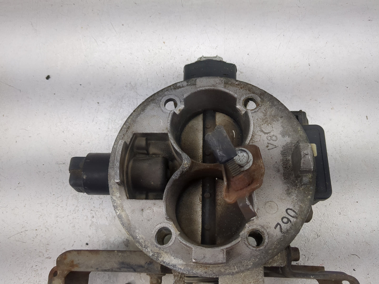 2003 Dodge Ram Van 2500 Throttle Body Fits OEM Used Auto Parts - Oemusedautoparts1.com