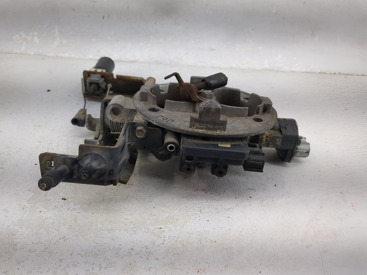 2003 Dodge Ram Van 2500 Throttle Body Fits OEM Used Auto Parts - Oemusedautoparts1.com