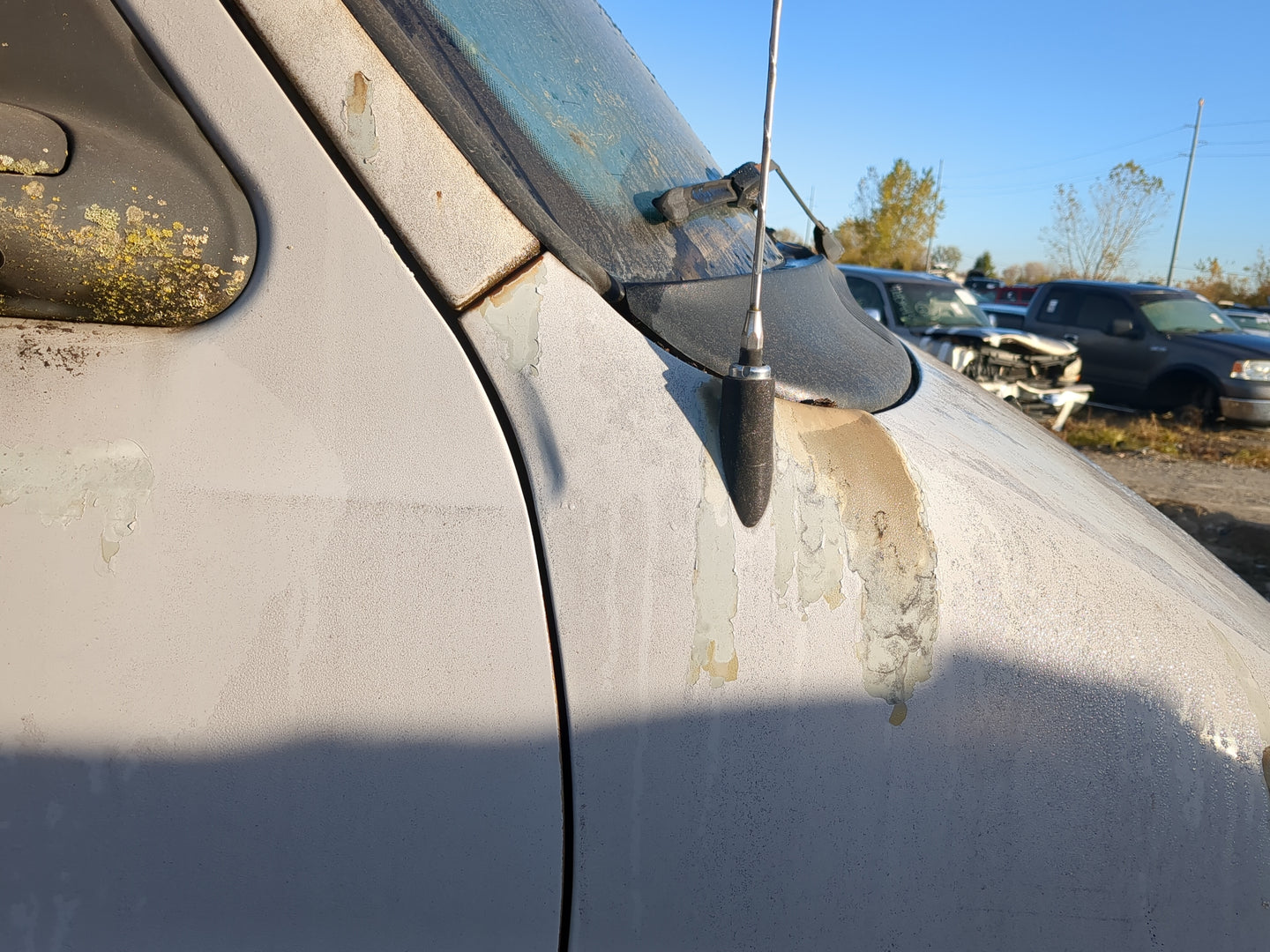 2003 Dodge Ram Van 2500 Passenger Fender - Oemusedautoparts1.com