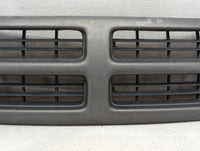 2003 Dodge Ram Van 2500 Front Grille Bumper Not Included - Oemusedautoparts1.com