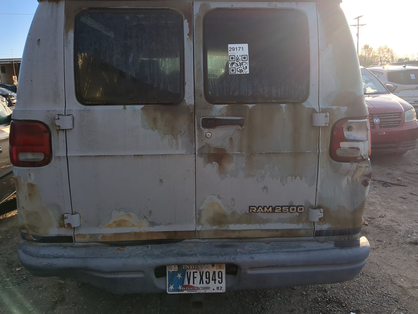 2003 Dodge Ram Van 2500 Back Door Left Driver Side Oem - Oemusedautoparts1.com