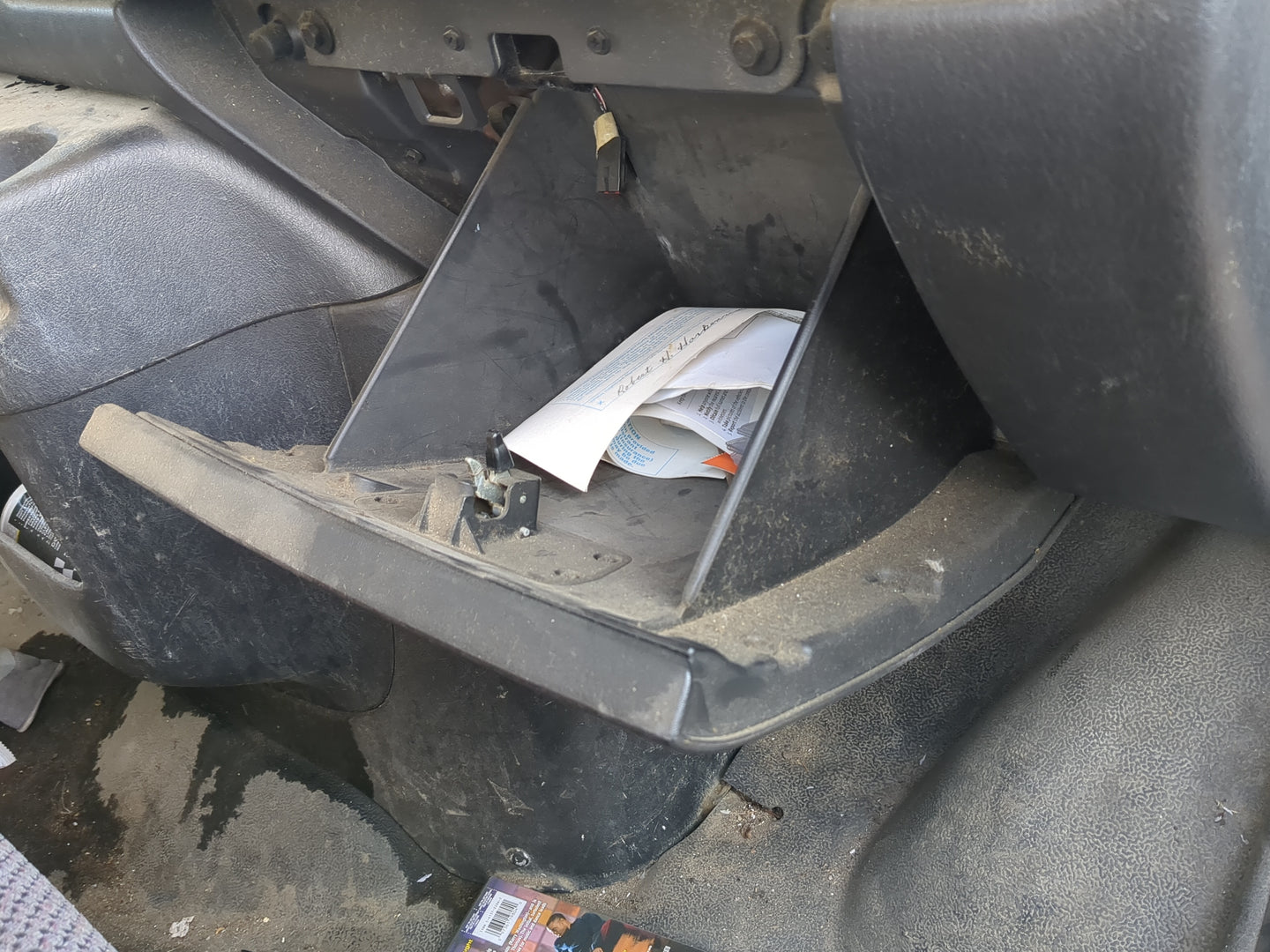 2003 Dodge Ram Van 2500 Passenger Glove Box Door Storage Compartment - Oemusedautoparts1.com
