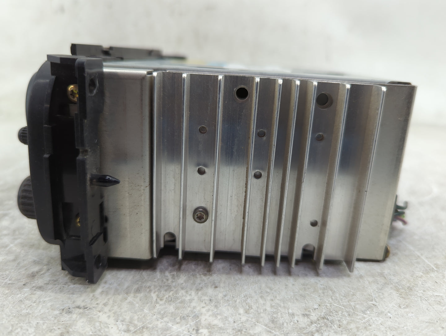 2003 Dodge Ram 1500 Radio AM FM Cd Player Receiver Replacement Fits OEM Used Auto Parts - Oemusedautoparts1.com