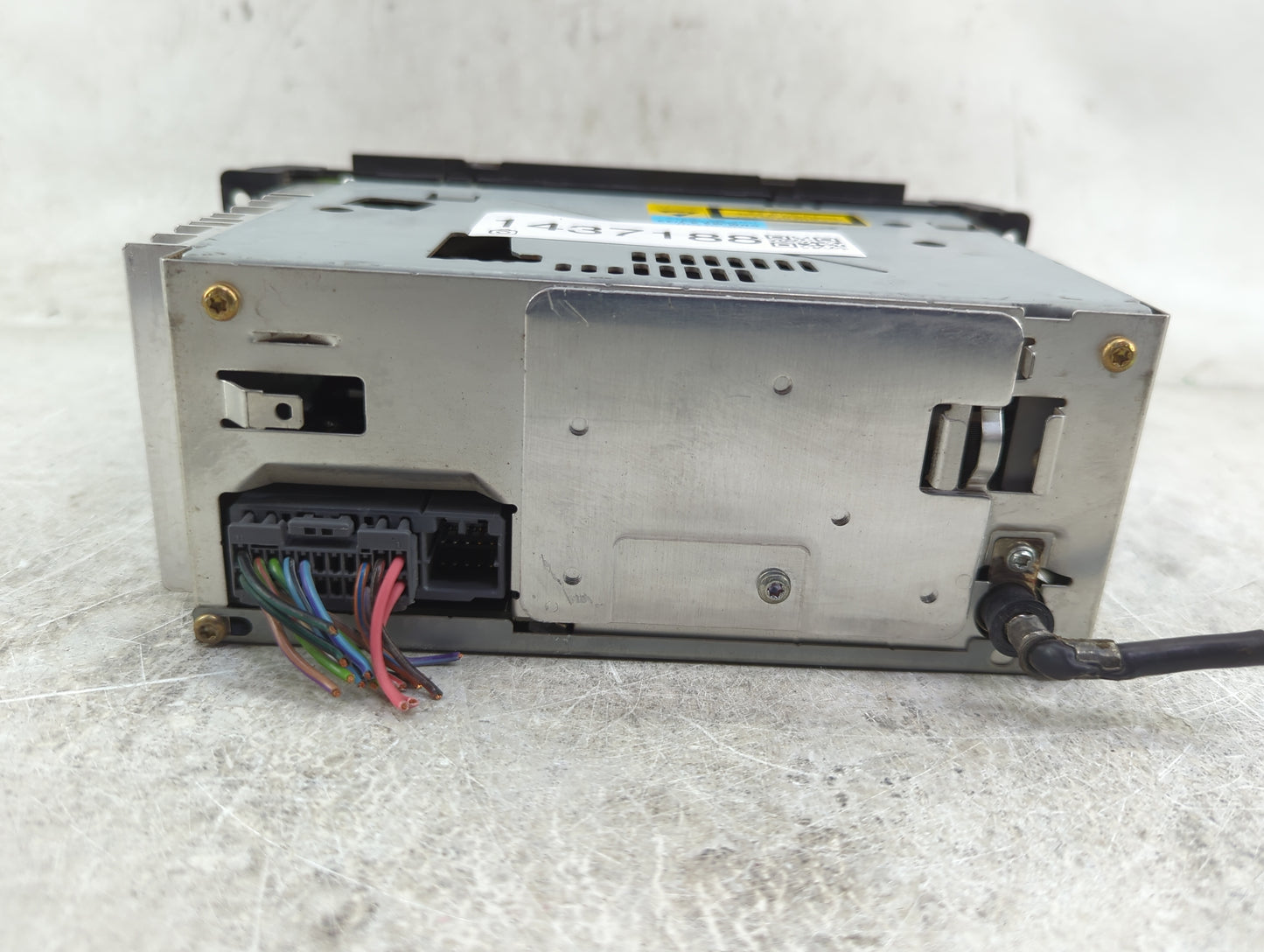 2003 Dodge Ram 1500 Radio AM FM Cd Player Receiver Replacement Fits OEM Used Auto Parts - Oemusedautoparts1.com