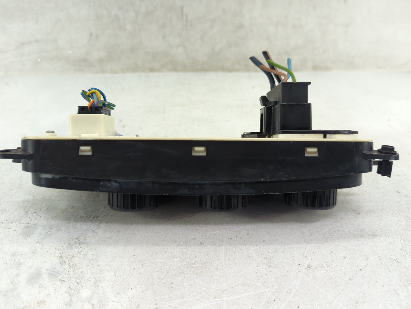 2003-2005 Dodge Ram 1500 Climate Control Module Temperature AC/Heater Replacement P/N:P55056322AC 55056322AC Fits OEM Used A