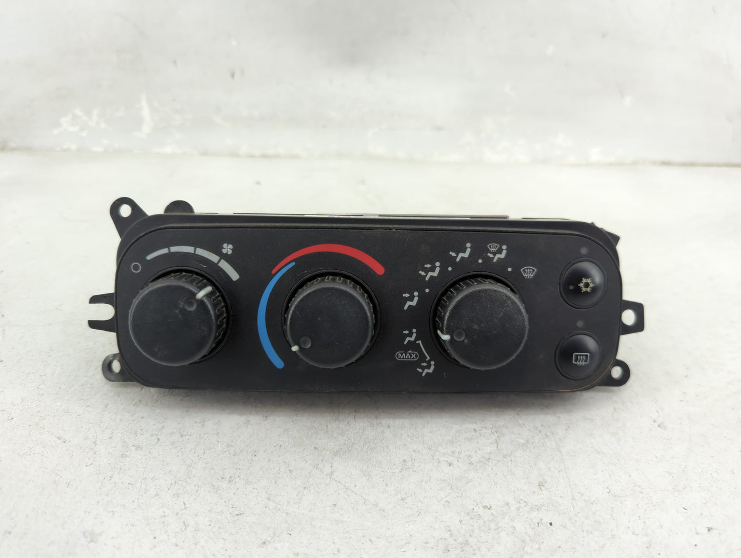 2003-2005 Dodge Ram 1500 Climate Control Module Temperature AC/Heater Replacement P/N:P55056321AA Fits Fits 2003 2004 2005 O