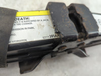 2003 Dodge Ram 1500 Spare Scissor Car Jack 1516305 - Oemusedautoparts1.com
