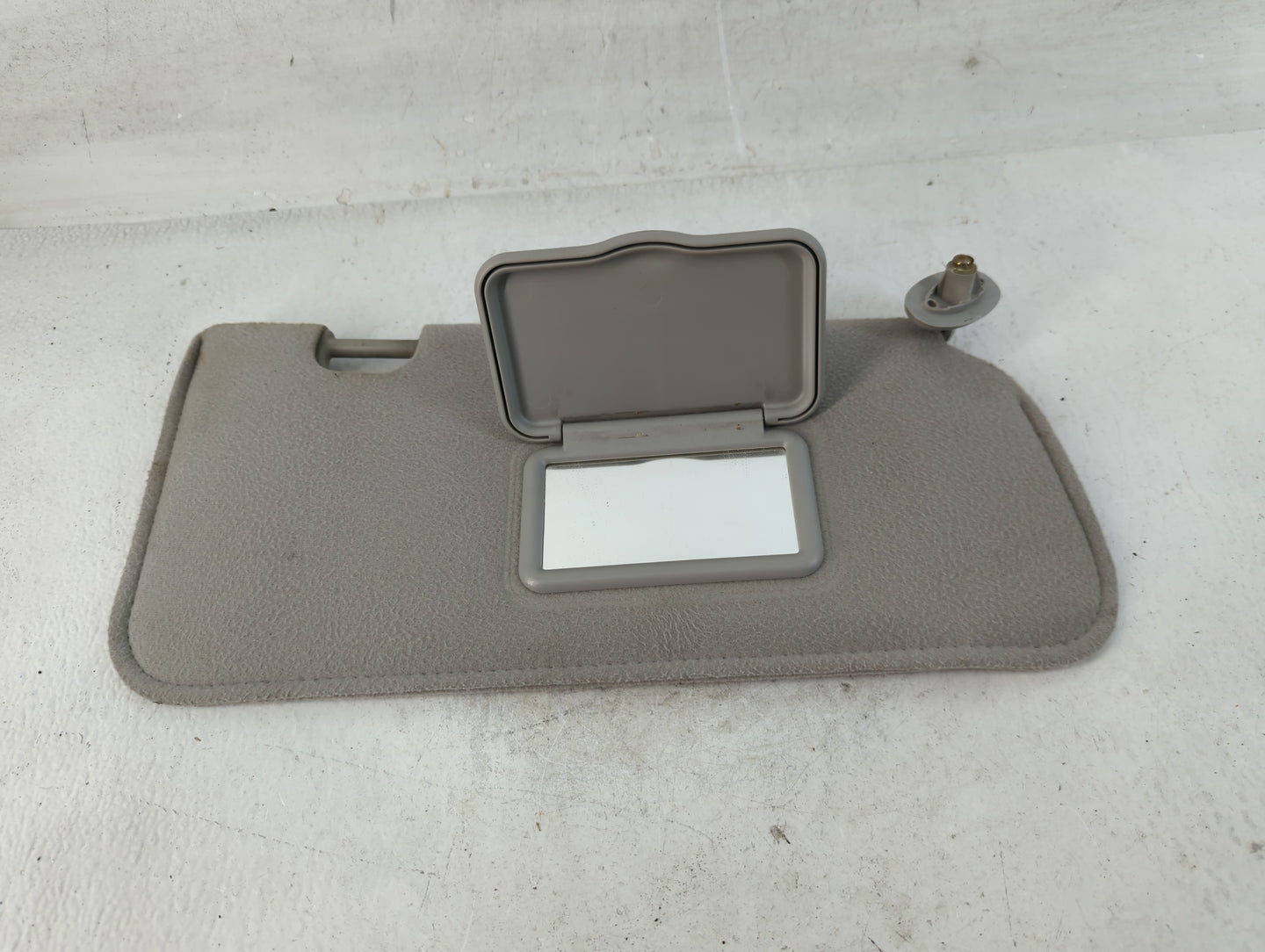 2003 Escape Escape Sun Visor Shade Replacement Driver Left Mirror Fits Fits 2004 OEM Used Auto Parts - Oemusedautoparts1.com