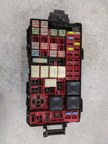 2003-2005 Ford Crown Victoria Fusebox Fuse Box Panel Relay Module P/N:F0AB-14B192-AA Fits Fits 2003 2004 2005 OEM Used Auto 