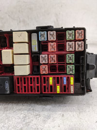 2003-2005 Ford Crown Victoria Fusebox Fuse Box Panel Relay Module P/N:F0AB-14B192-AA Fits Fits 2003 2004 2005 OEM Used Auto 