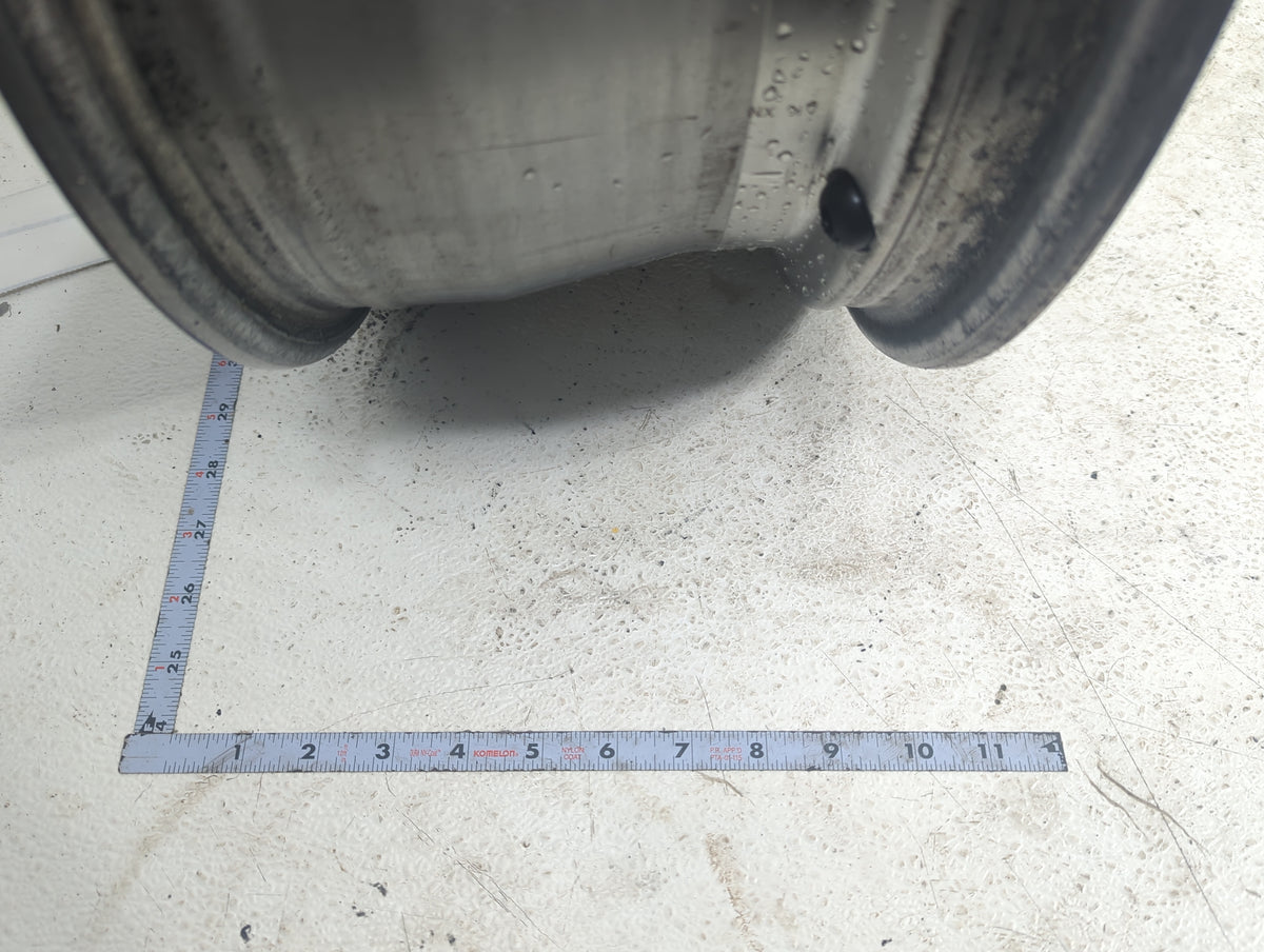 2003-2003 Ford E-150 Club Wagon Oem Wheel Rim 5000791 - Oemusedautoparts1.com