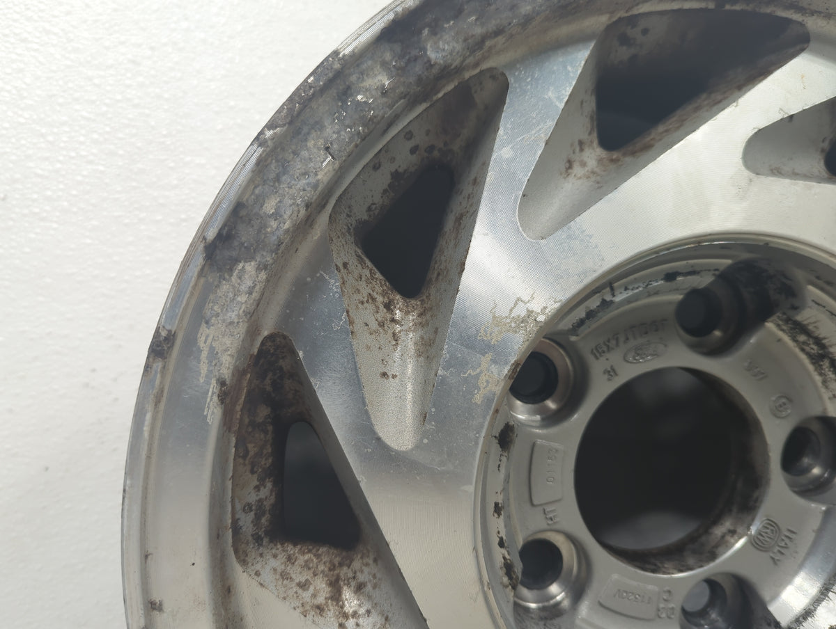 2003-2003 Ford E-150 Club Wagon Oem Wheel Rim 5000793 - Oemusedautoparts1.com