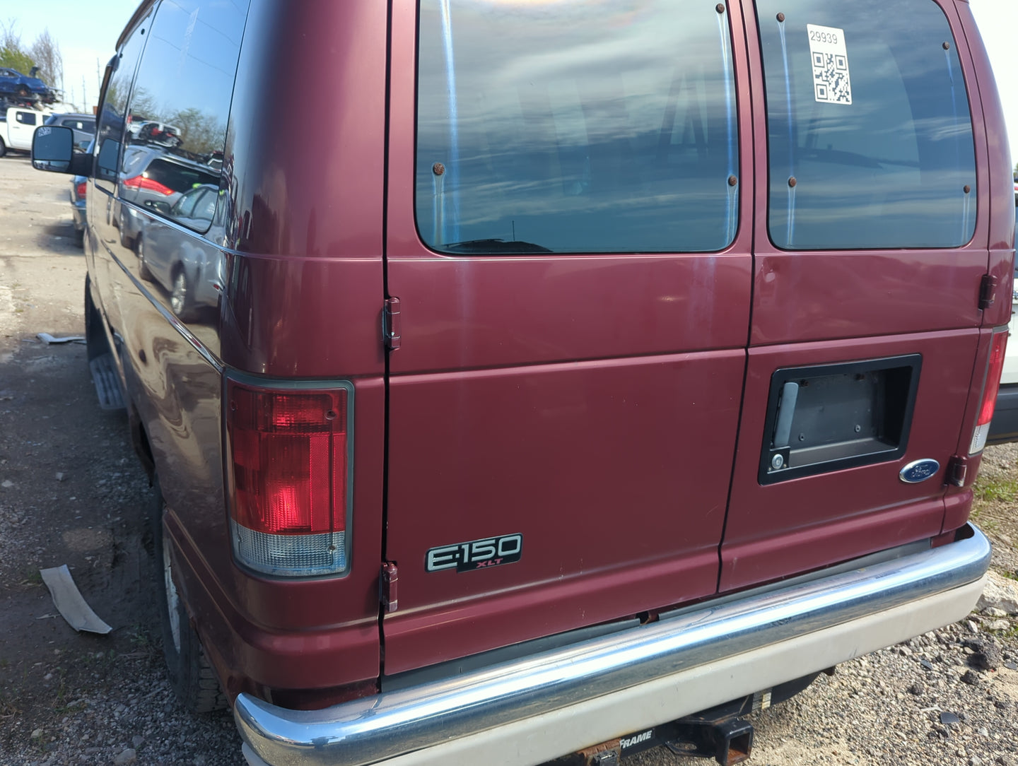 2003-2005 Ford E-150 Club Wagon Back Door Left Driver Side Oem - Oemusedautoparts1.com