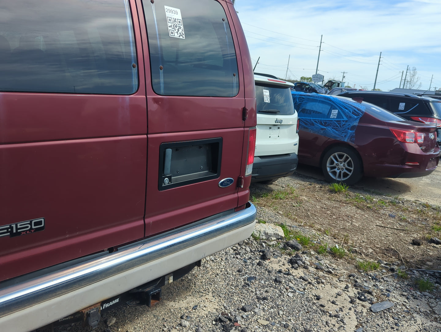 2003-2005 Ford E-150 Club Wagon Back Door Right Passenger Side Oem - Oemusedautoparts1.com