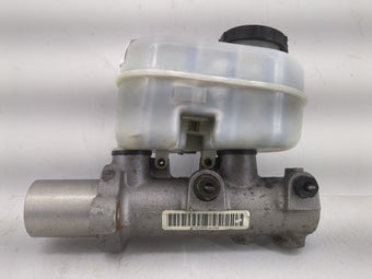 compare product 1999-2000 Ford E-350 Econoline Brake Master Cylinder