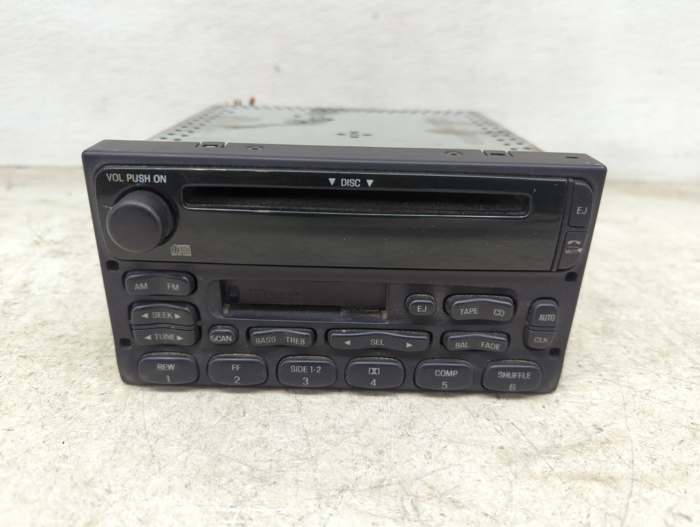 2003 Ford E350 Radio AM FM Cd Player Receiver Replacement P/N:3L5T-18C868-AB Fits Fits 2000 2001 2002 2004 OEM Used Auto Par