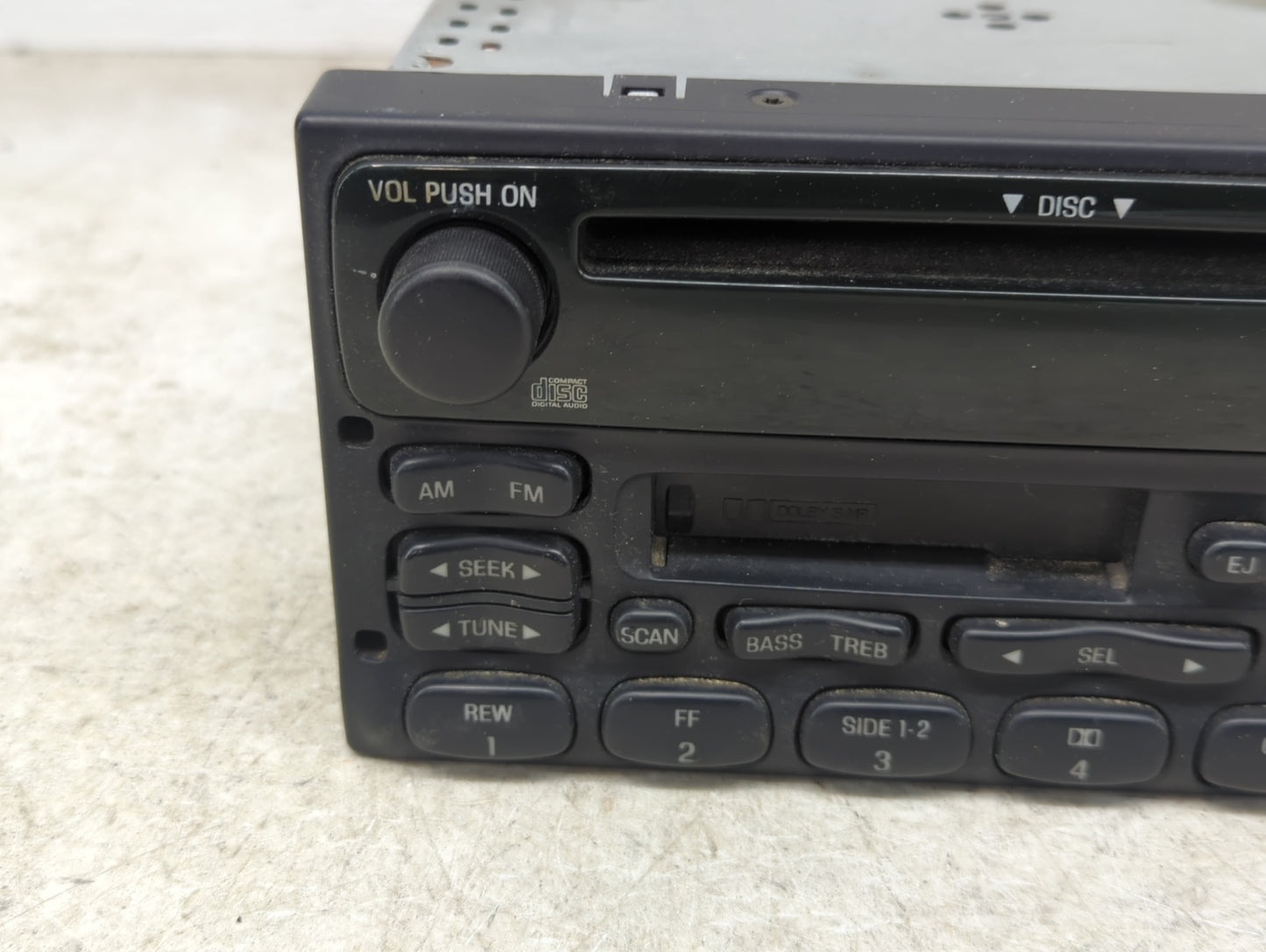 2003 Ford E350 Radio AM FM Cd Player Receiver Replacement P/N:3L5T-18C868-AB Fits Fits 2000 2001 2002 2004 OEM Used Auto Par