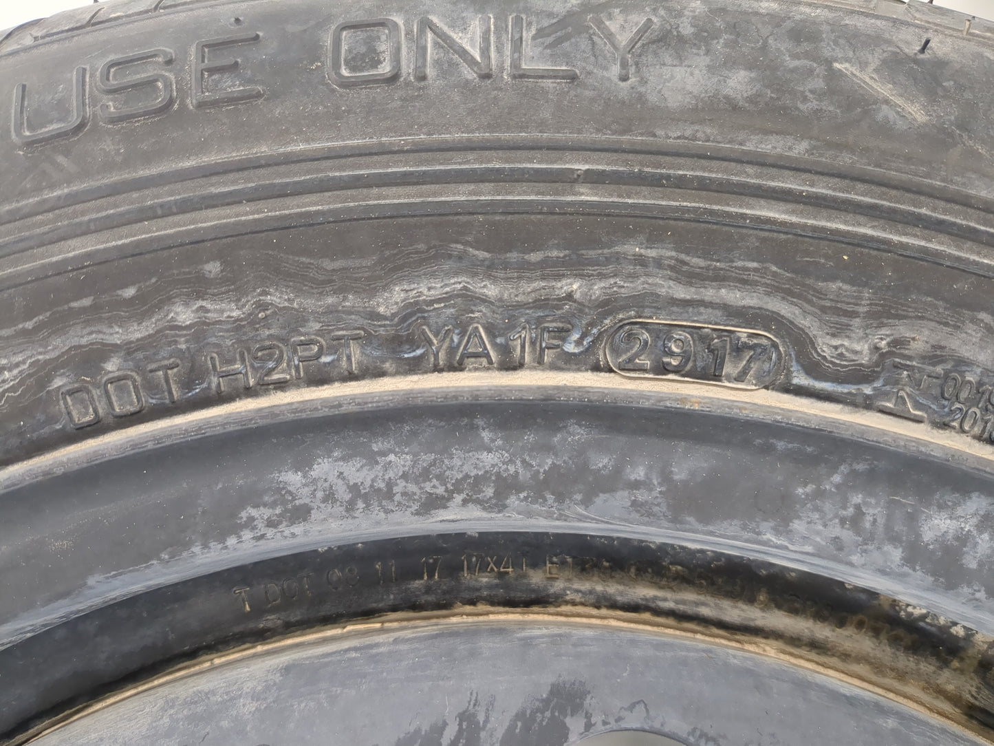 2001-2004 Ford Escape Spare Donut Tire Wheel Rim Oem - Oemusedautoparts1.com