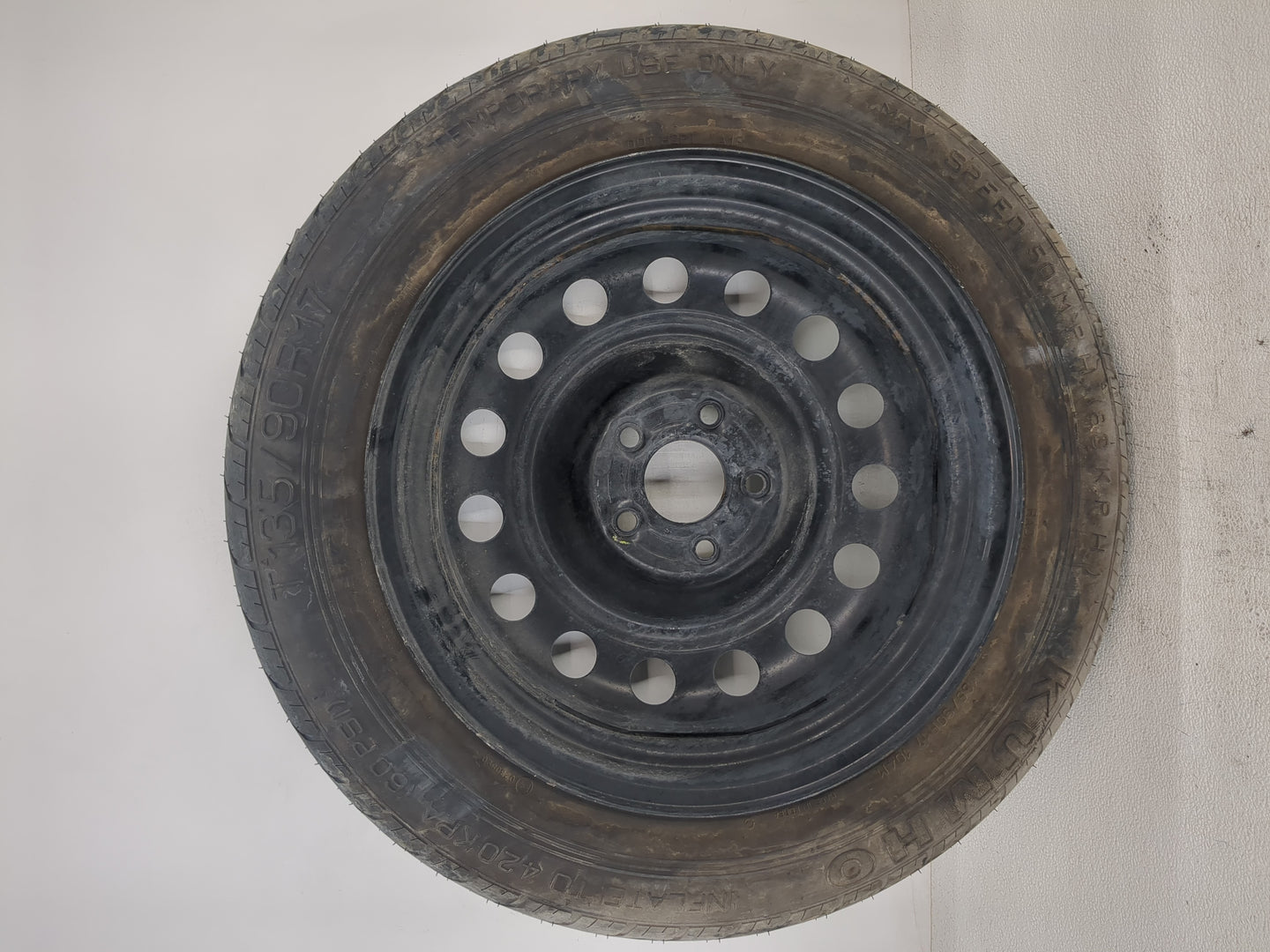 2001-2004 Ford Escape Spare Donut Tire Wheel Rim Oem - Oemusedautoparts1.com