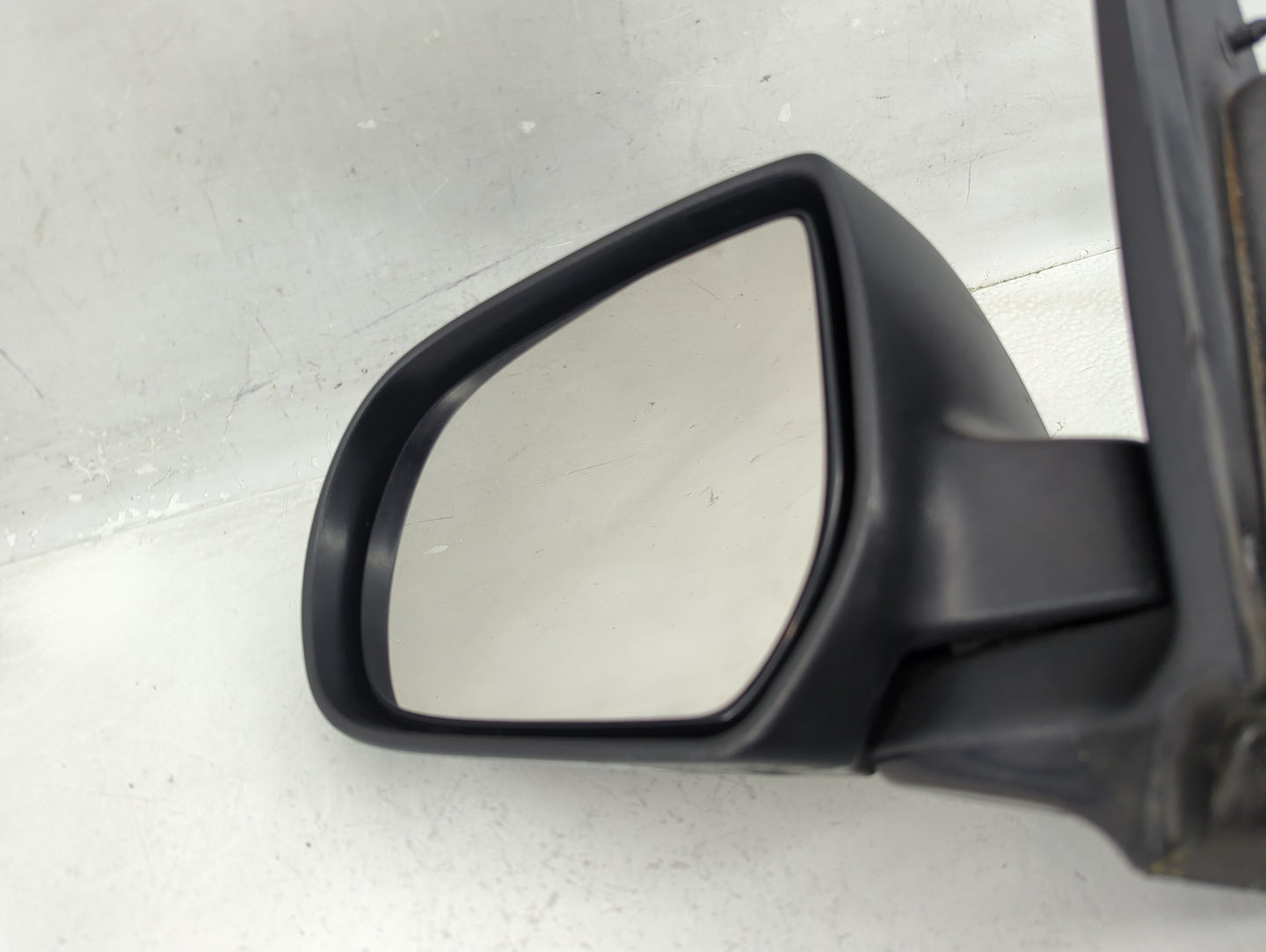 2001-2007 Ford Escape Side Mirror Replacement Driver Left View Door Mirror P/N:3L84 17683 Fits OEM Used Auto Parts - Oemused