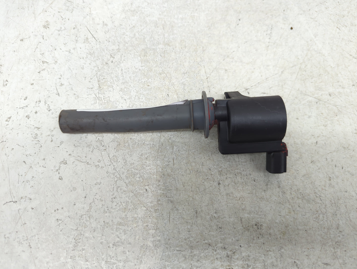 2001-2004 Ford Escape Ignition Coil Igniter Pack - Oemusedautoparts1.com