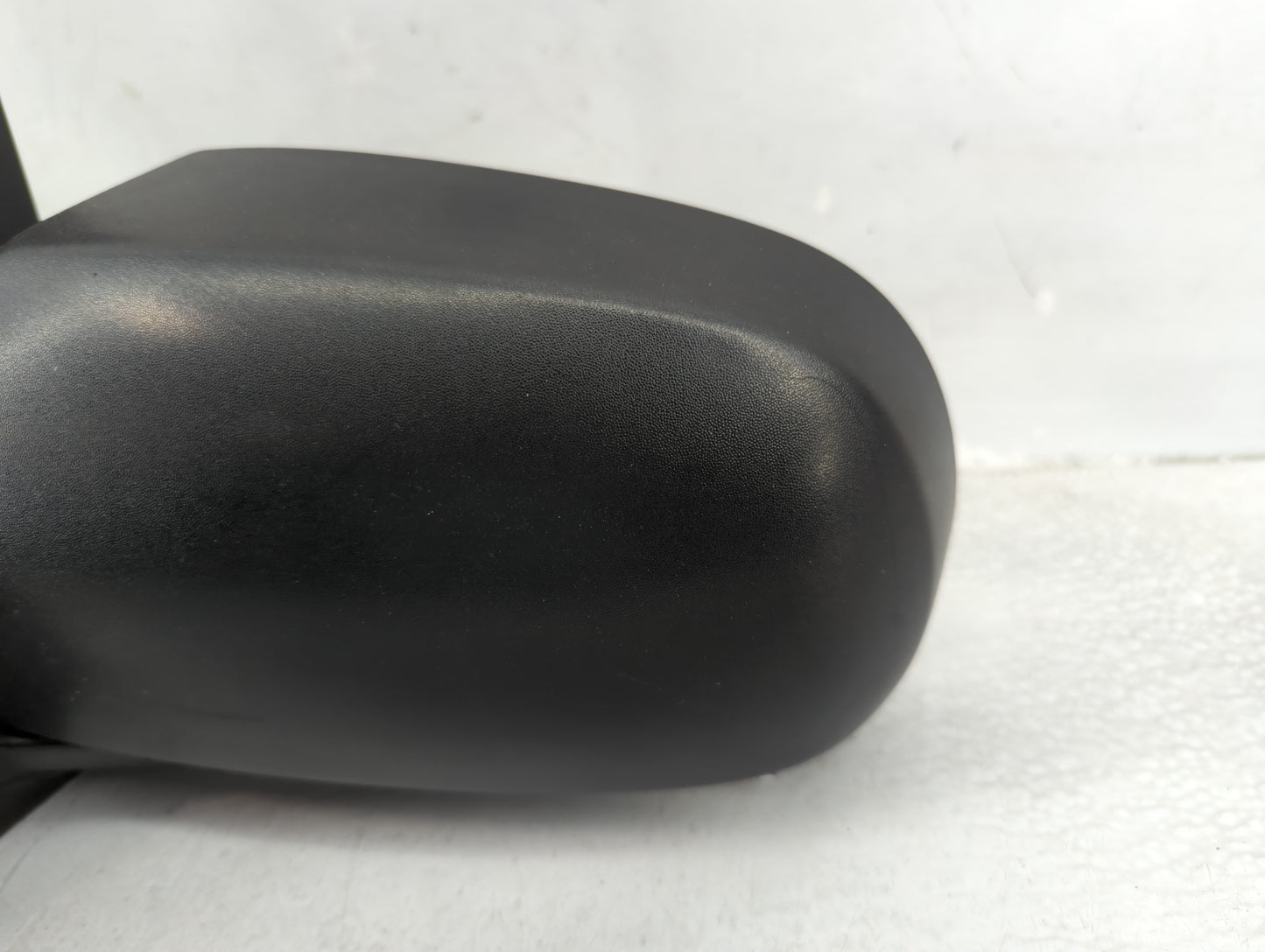 2001-2007 Ford Escape Driver Side View Mirror - Left Door Mirror OEM Used - Oemusedautoparts1.com