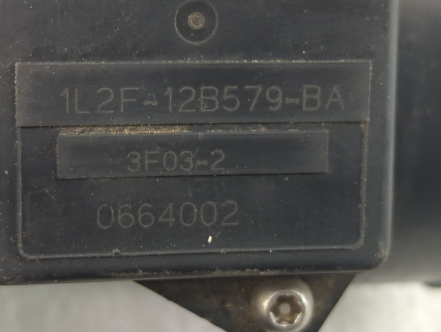 2001-2007 Ford Escape Mass Air Flow Meter Maf - Oemusedautoparts1.com