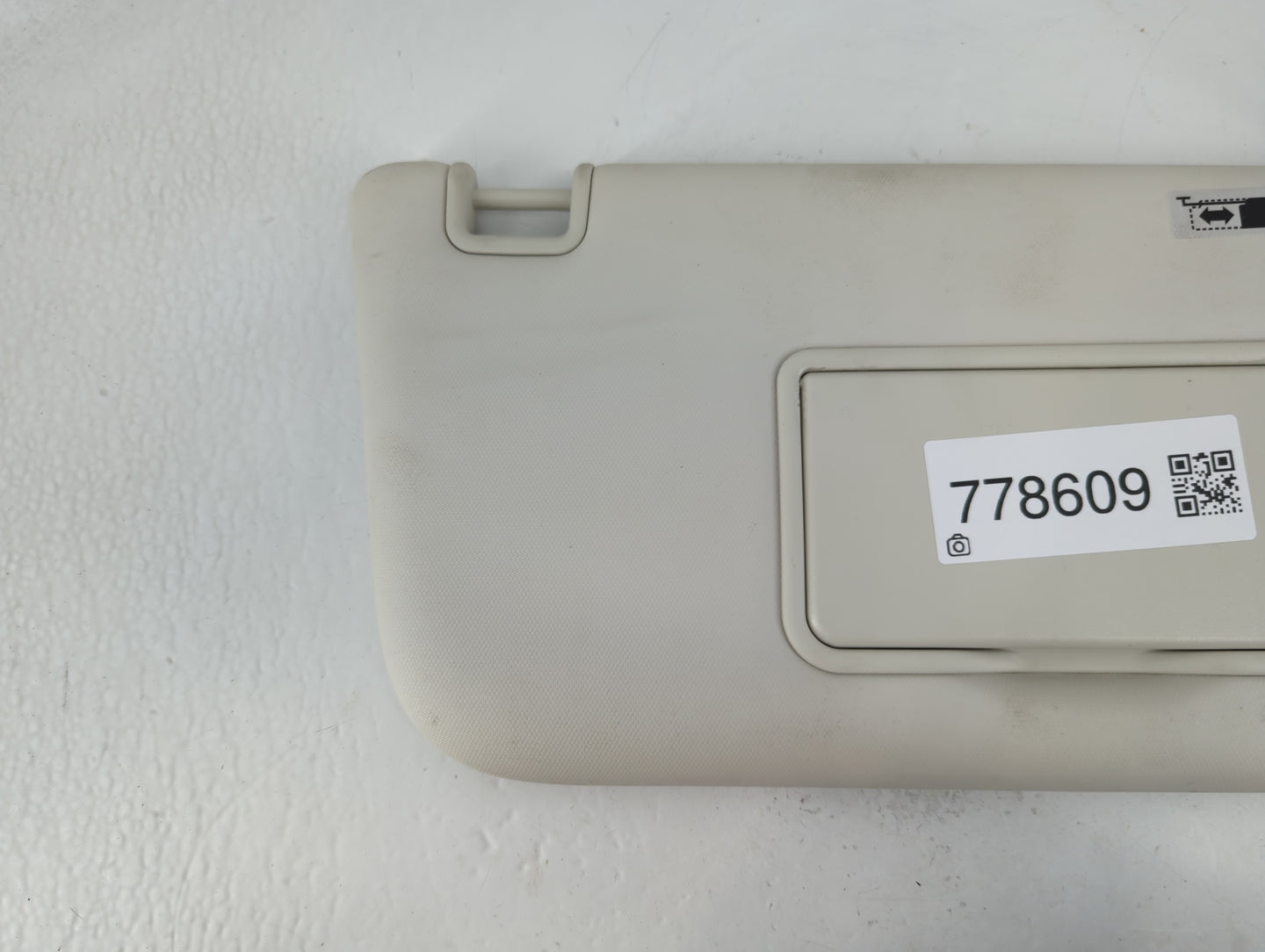 2013-2019 Ford Escape Sun Visor Shade Replacement Driver Left Mirror Fits Fits 2013 2014 2015 2016 2017 2018 2019 OEM Used A