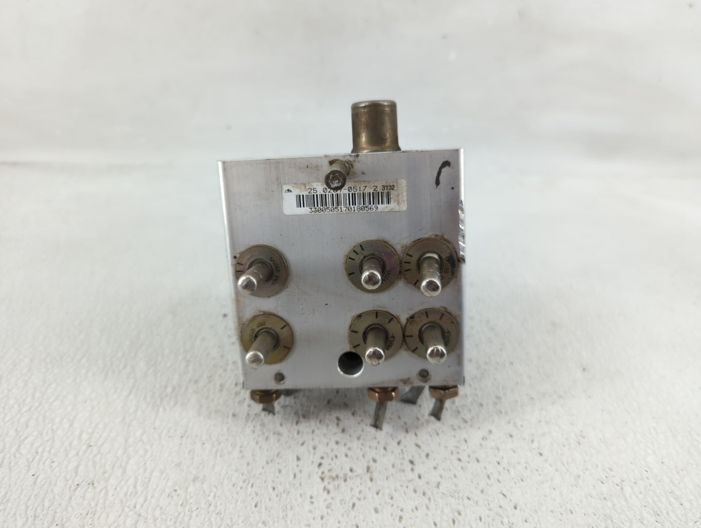 2003 Ford Expedition ABS Pump Control Module Replacement P/N:2L14-2C340-BM Fits OEM Used Auto Parts - Oemusedautoparts1.com